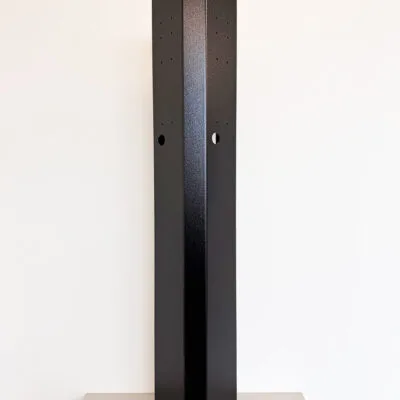 Piédestal angulaire en aluminium