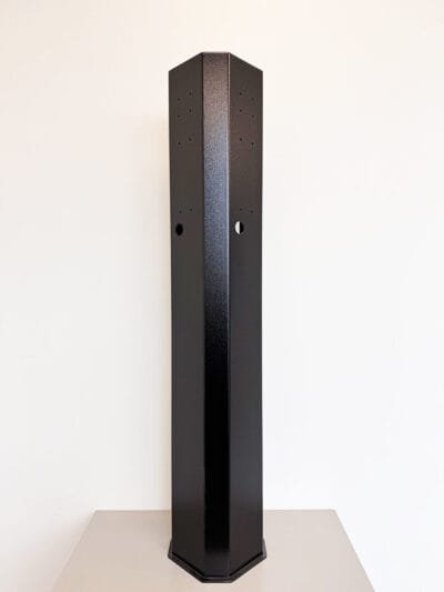 Piédestal angulaire en aluminium